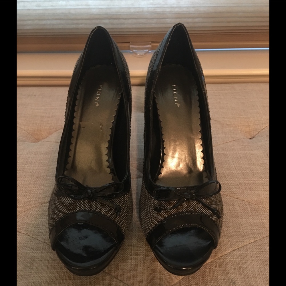 Fioni Heels Size 6.5